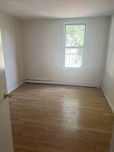 127 Wilson Ave, Unit 2 in Newark, NJ - Building Photo - Building Photo