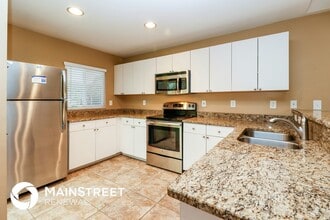 3016 SW 6th Ave in Cape Coral, FL - Building Photo - Building Photo