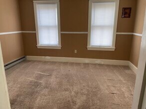 6 S 2nd St, Unit Apt 2 in Dillsburg, PA - Building Photo - Building Photo