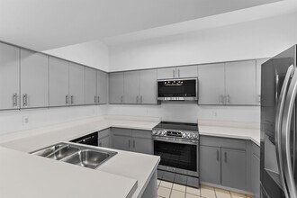 2505 Fairway Dr N in Jupiter, FL - Building Photo - Building Photo