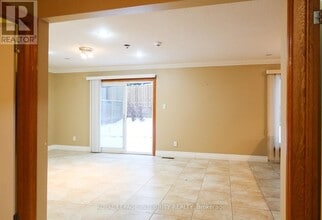 56 Francis St in Vaughan, ON - Building Photo - Building Photo