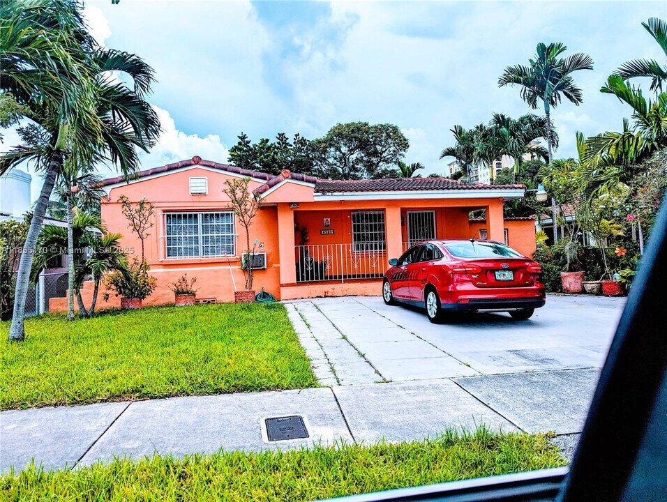 3630 SW 15th St in Miami, FL - Building Photo