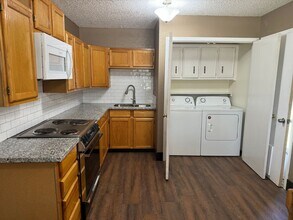 6412 28th St in Lubbock, TX - Building Photo - Building Photo