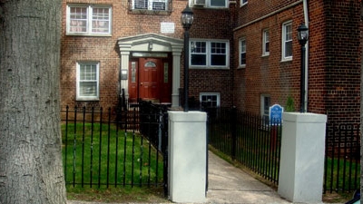 The Twin Garden in East Orange, NJ - Foto de edificio - Building Photo