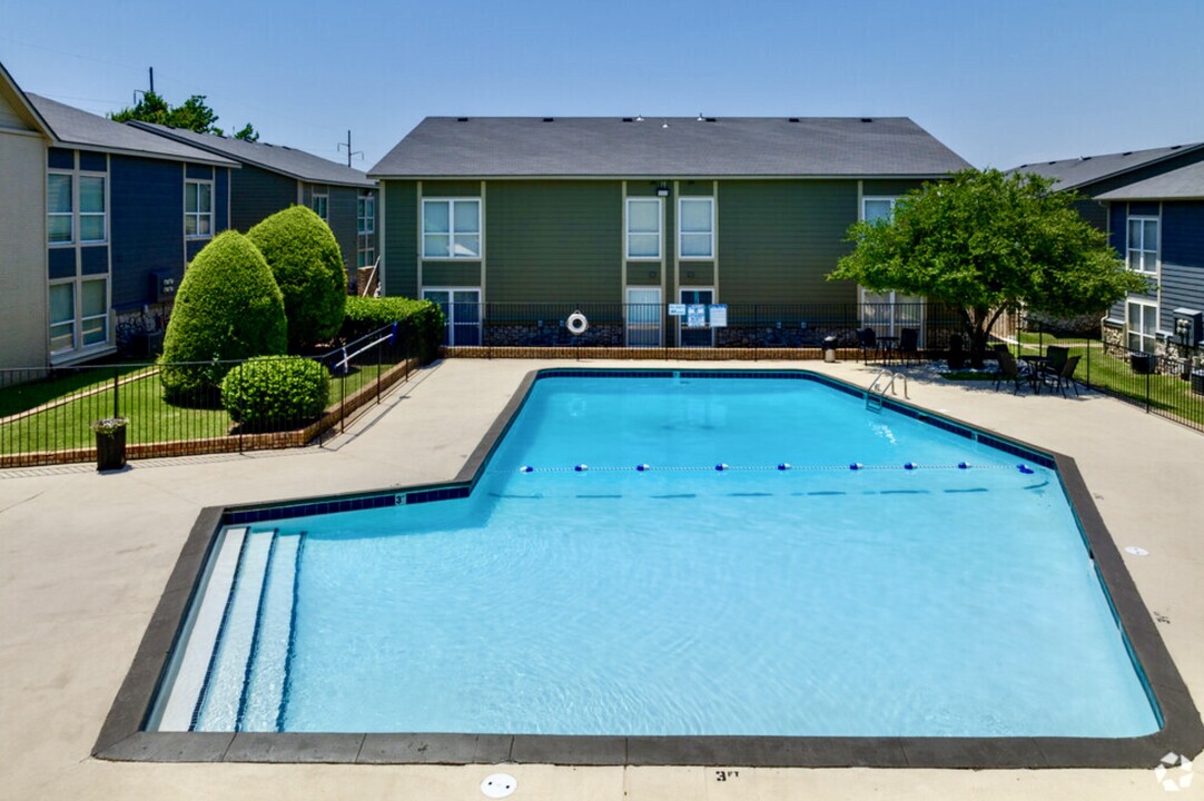 The Cottages@Hefner RD in Oklahoma City, OK - Foto de edificio