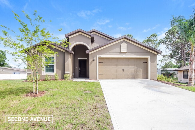 property at 730 Airoso Rd SE