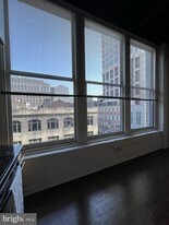 801 Walnut St in Philadelphia, PA - Building Photo