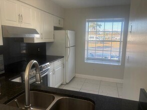 3216 Hempstead Ave in Kissimmee, FL - Building Photo - Building Photo