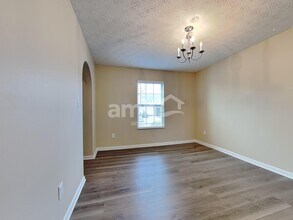 5140 Jessica Suzanne Dr in Morrow, OH - Foto de edificio - Building Photo