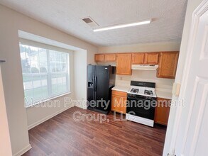 6426 Charter Way in Lithonia, GA - Building Photo - Building Photo