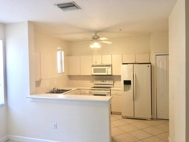 2008 Shoma Dr in West Palm Beach, FL - Building Photo - Building Photo