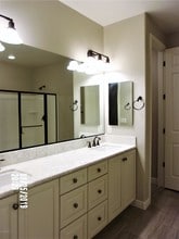 15518 North 47th Pl in Phoenix, AZ - Building Photo - Building Photo