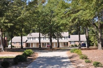 Chase Park Apartments in Wilson, NC - Building Photo - Building Photo