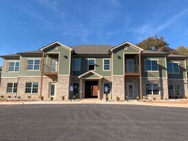 5831 Otte Ct., Unit 124 in Bowling Green, KY - Building Photo