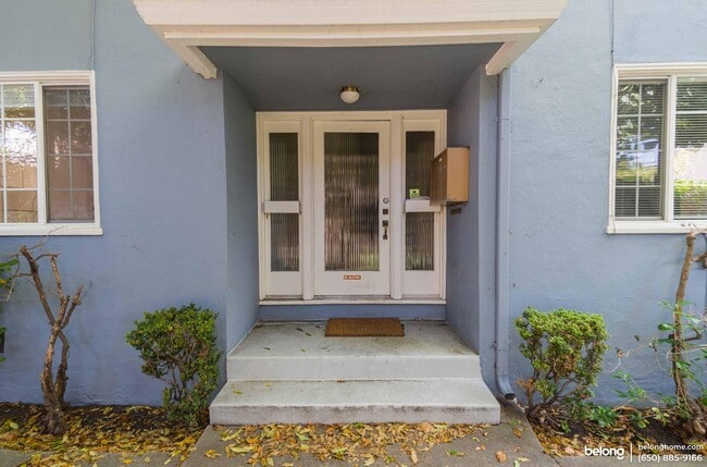 property at 1458 Hopkins St