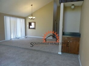 1901 Colonial Pkwy in Clovis, NM - Building Photo - Building Photo