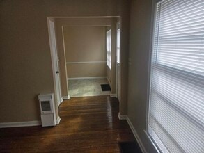 679 Woodruff Pl E Dr in Indianapolis, IN - Building Photo - Building Photo