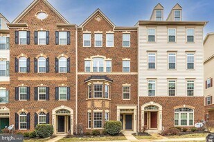 6438 Alan Linton Blvd E in Frederick, MD - Building Photo
