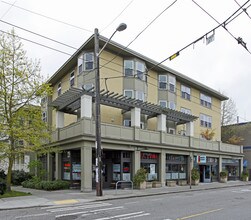 Harrison at 15th in Seattle, WA - Building Photo - Primary Photo