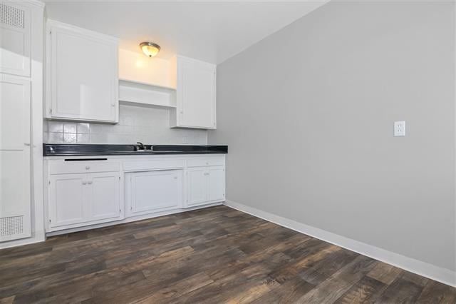 6126 W Manor Dr in La Mesa, CA - Building Photo - Building Photo