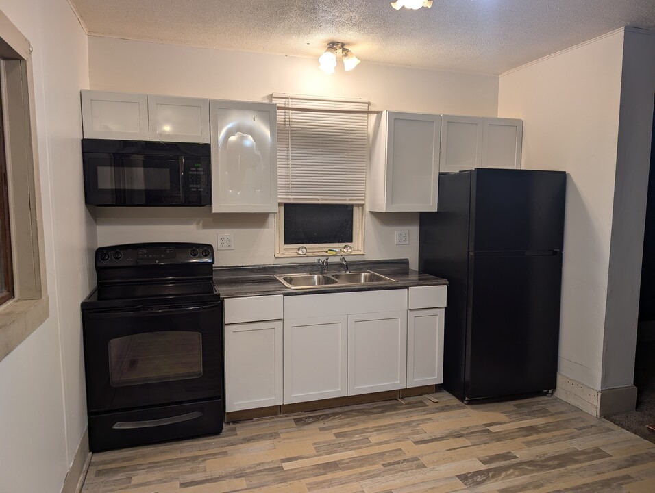 150 14th Ave S in Wisconsin Rapids, WI - Building Photo