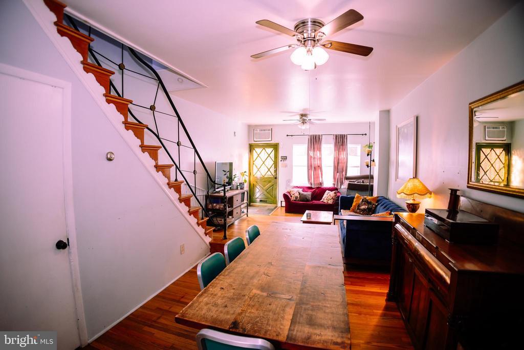 1135 Tree St in Philadelphia, PA - Building Photo