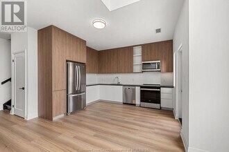 4400 Laurier Pkwy in Lasalle, ON - Building Photo - Building Photo