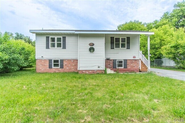 property at 1012 Erie St