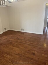 916 Bloor St W in Toronto, ON - Building Photo - Building Photo