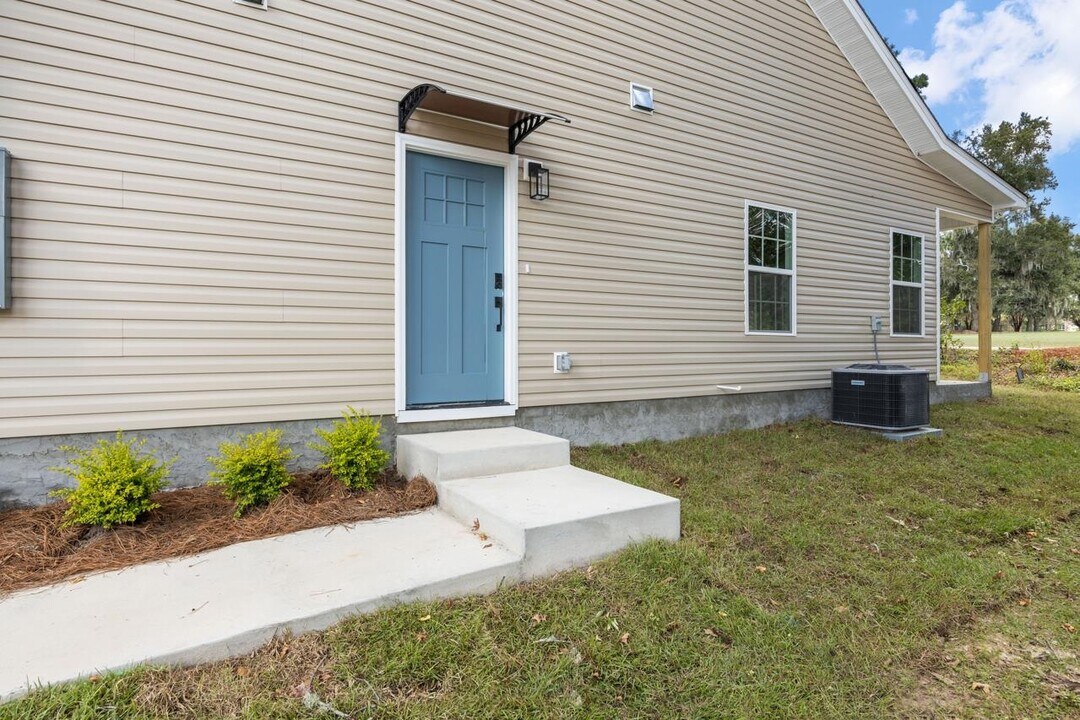 1460 Willow Bend Way in Tallahassee, FL - Building Photo