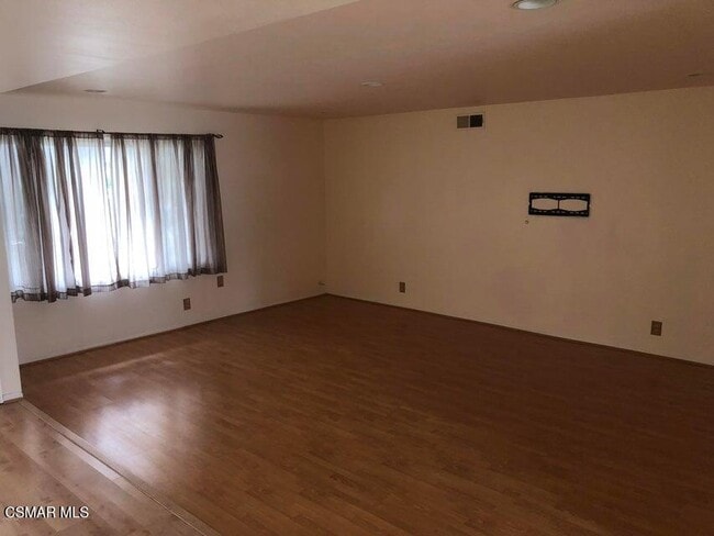 3050 Cicero Ct in Simi Valley, CA - Building Photo - Building Photo