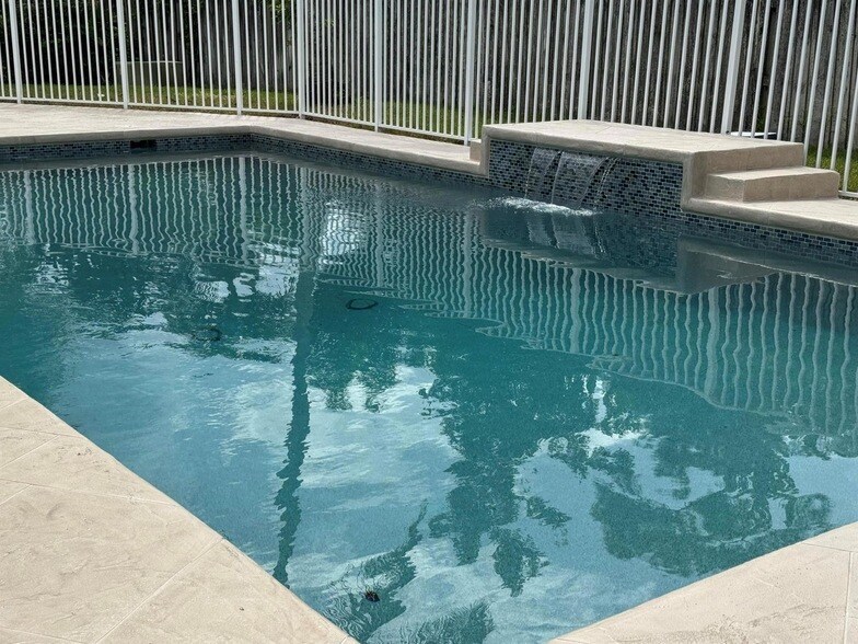 969 Meadow Ave in Wellington, FL - Building Photo