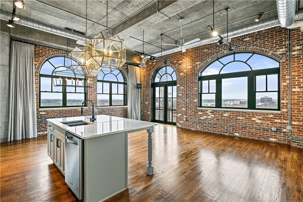 3180 Mathieson Dr NE in Atlanta, GA - Foto de edificio