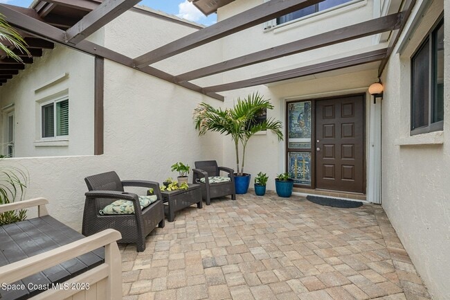 property at 116 Skyline Cir