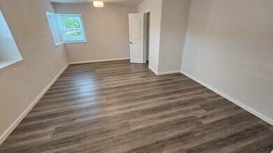 9327 Leader St in Houston, TX - Building Photo - Building Photo
