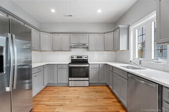 232 Columbus Ave in New Haven, CT - Building Photo - Building Photo