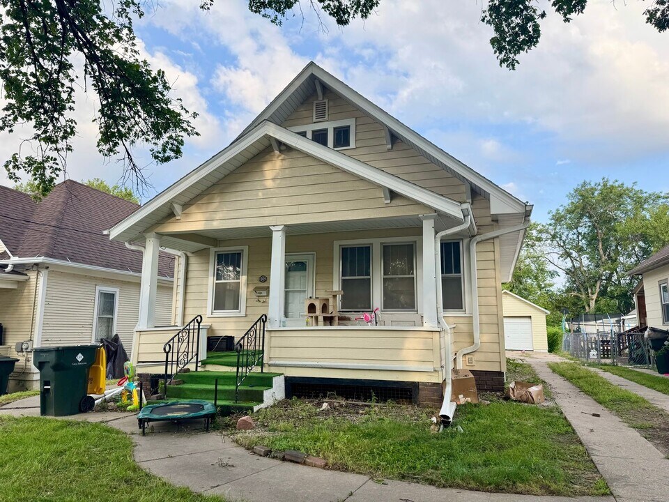 1309 S Helen St in Sioux City, IA - Building Photo