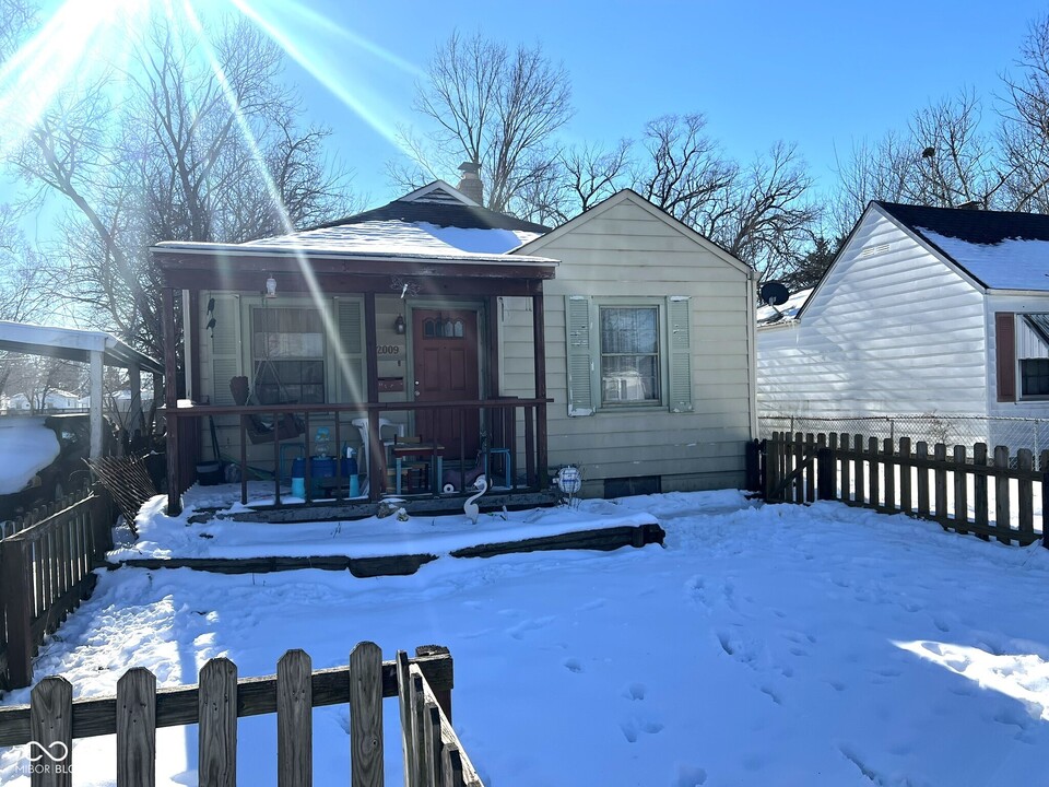 2009 Calhoun St in Indianapolis, IN - Building Photo