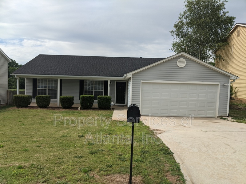 298 Marsh Glen Dr in Jonesboro, GA - Building Photo