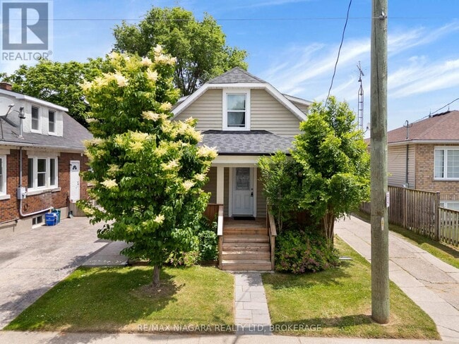 property at 16 Ormonde Ave