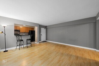 4970 N Marine Dr in Chicago, IL - Building Photo - Building Photo