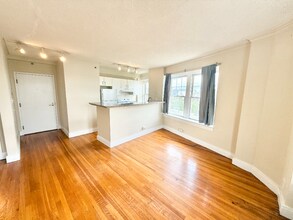 534 Beacon St in Boston, MA - Building Photo - Building Photo