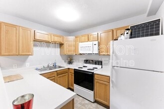 17281 E Ford Dr in Aurora, CO - Building Photo - Building Photo