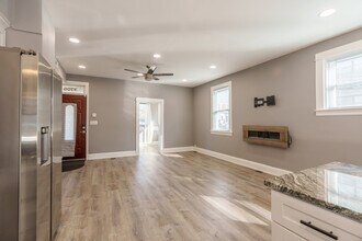 3706 3rd St in Baltimore, MD - Foto de edificio - Building Photo