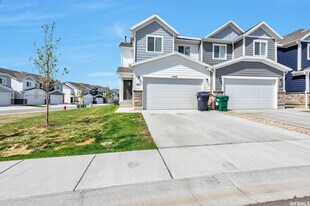 2782 W 4140 S in Roy, UT - Building Photo