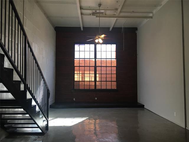 2501 S Harwood St in Dallas, TX - Building Photo - Building Photo