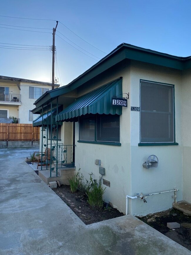 property at 1209 N Monterey St