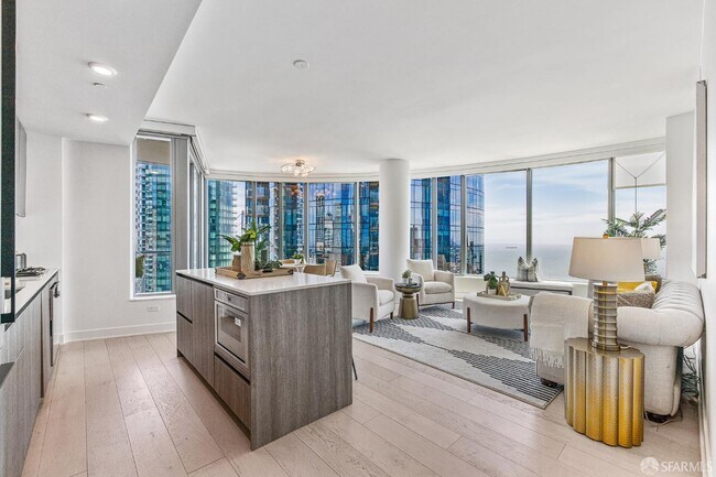 201 Folsom St in San Francisco, CA - Foto de edificio - Building Photo