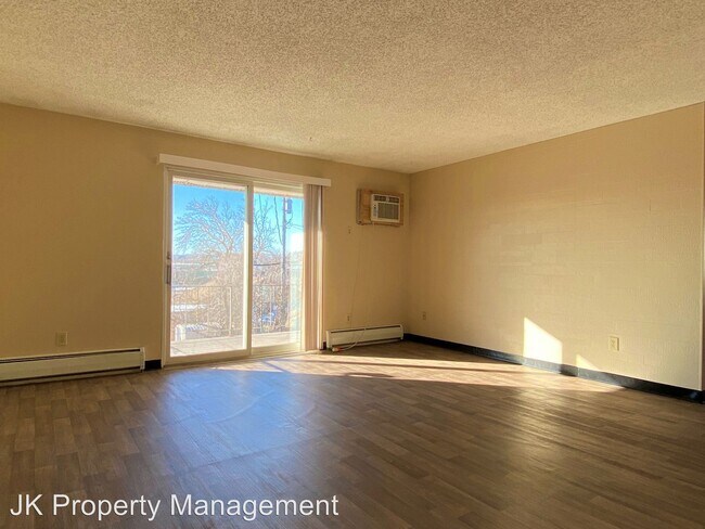 1122 1st Ave SW in Great Falls, MT - Building Photo - Building Photo