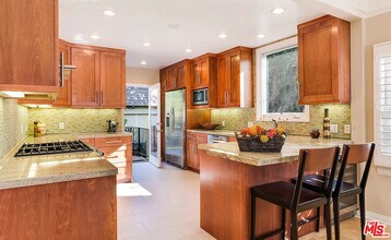 2515 Euclid St in Santa Monica, CA - Building Photo - Building Photo